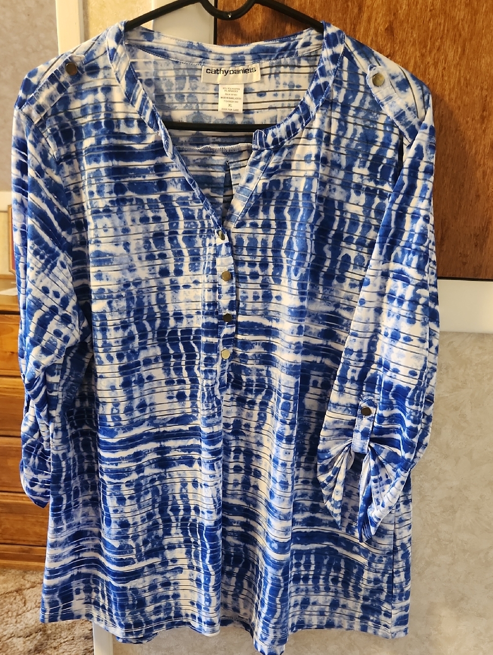 Cathy Daniels XL  Blue & White Blouse 3/4 Sleeve